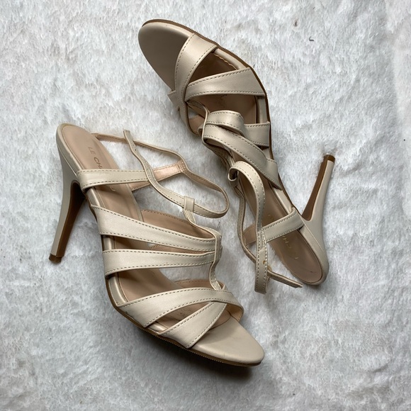 Le Chateau - nude stilettos - Picture 1 of 2